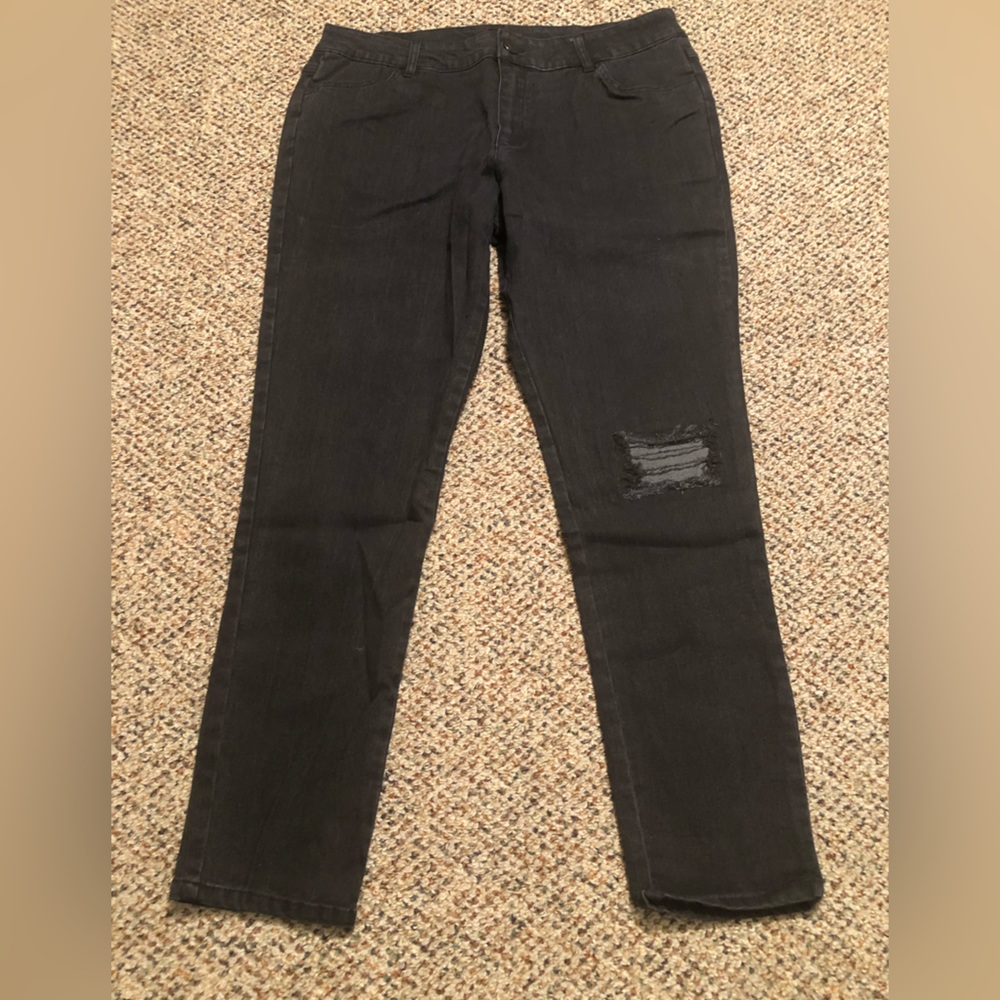 Mark.Brand black jeans size XL and M available new in package stretch straight